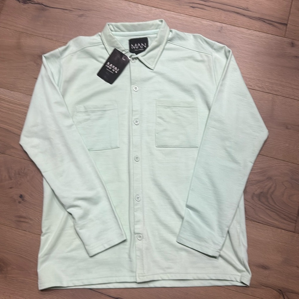 Boohoo man casual button down shirt
